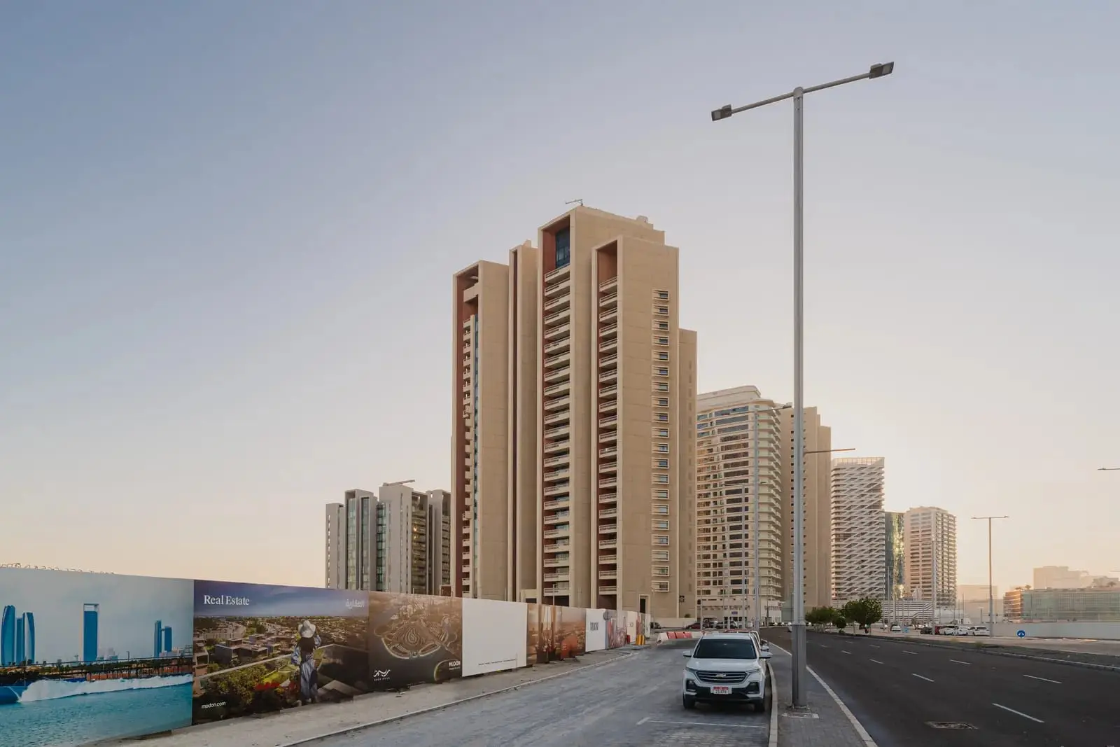 Baheen Tower Abu Dhabi exterior perspective featuring contemporary tower design, waterfront location, and luxury residential architecture.