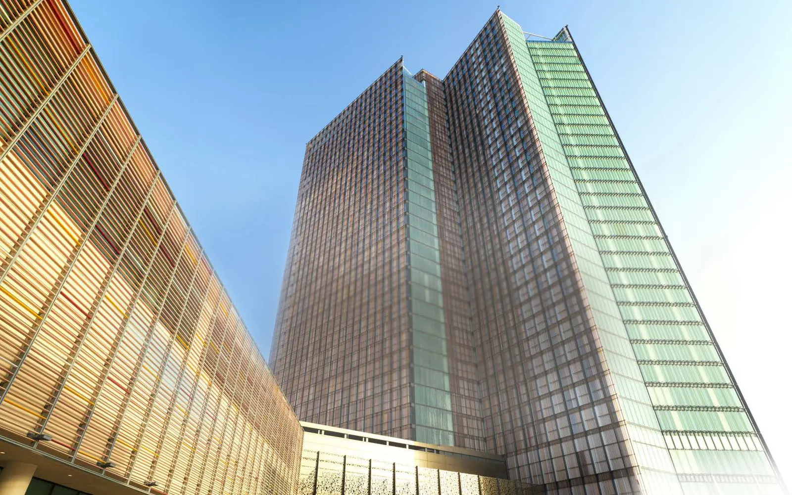 Four Seasons Hotel Abu Dhabi at Al Maryah Island iconic 34-storey tower luxury hotel with waterfront views in Abu Dhabi.jpg